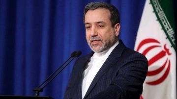 عباس عراقجي يؤكد عمق العلاقات التاريخية والثقافية بين إيران وتونس خلال زيارته الرسمية