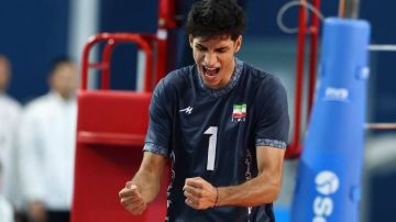 منتخب شباب إيران للكرة الطائرة يتأهل إلى نهائي بطولة آسيا